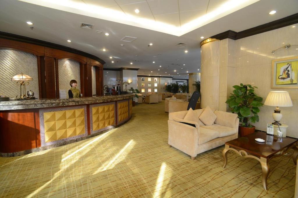 Chongqing Sunshine Continental Grand Hotel Exterior foto